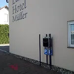 호텔 Mueller 3*